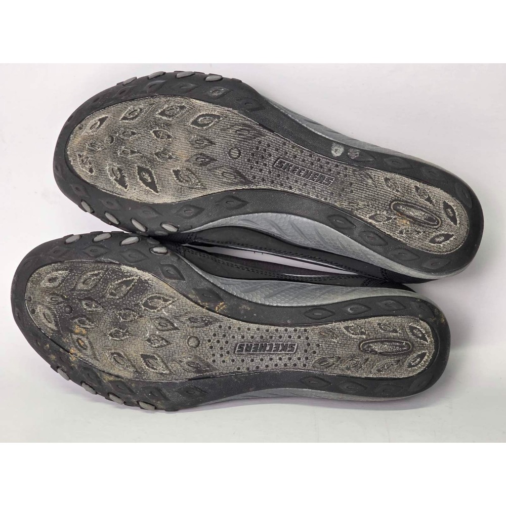 SKECHERS Relaxed Fit Women's Shoes Size 8 Black Memory Foam Slip On Ballets - Picture 11 of 11